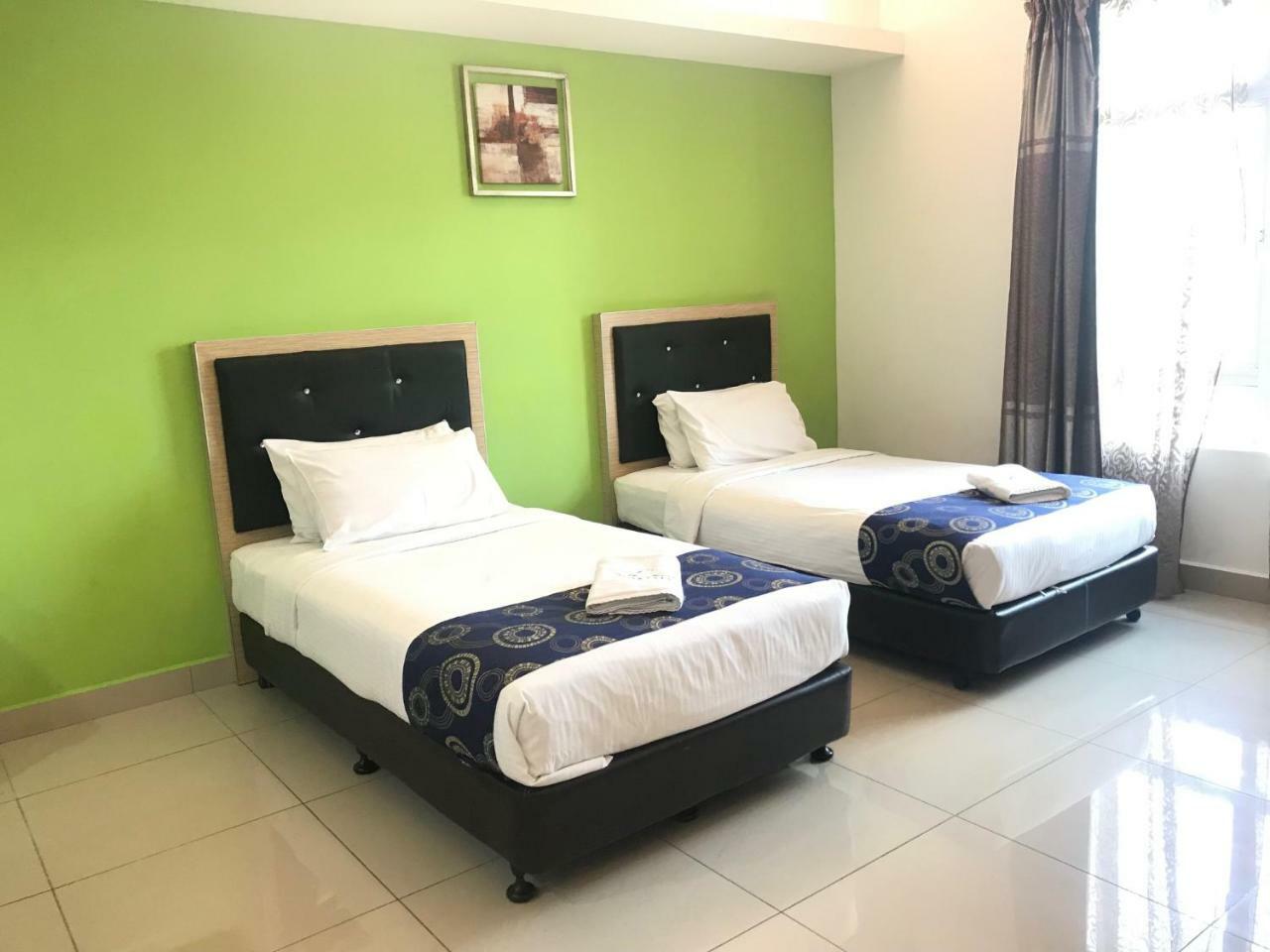 De Viana Hotel & Apartments Kota Bharu Esterno foto