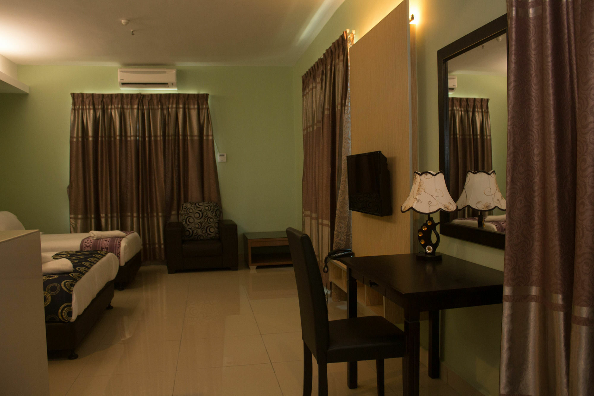 De Viana Hotel & Apartments Kota Bharu Esterno foto
